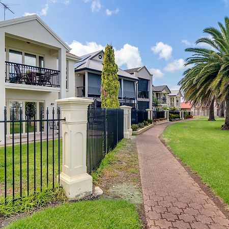 Port Adelaide Harbourside House Villa Dış mekan fotoğraf