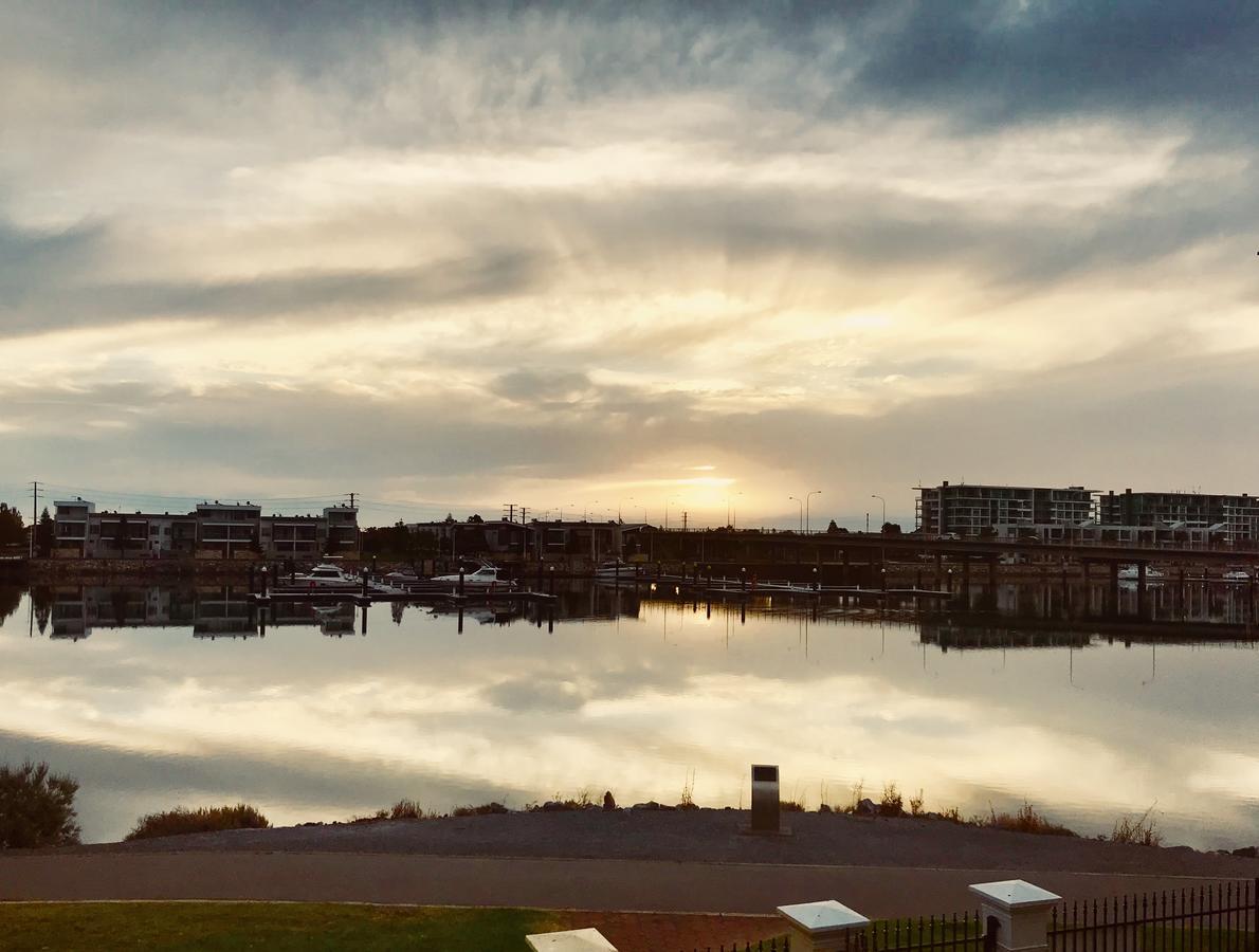 Port Adelaide Harbourside House Villa Dış mekan fotoğraf